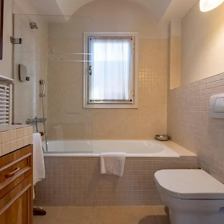 Villa House With Terrace In Sultanahmet Provincia di Istanbul