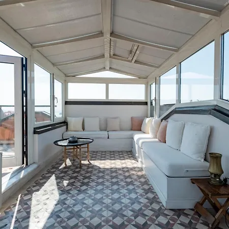 Villa House With Terrace In Sultanahmet